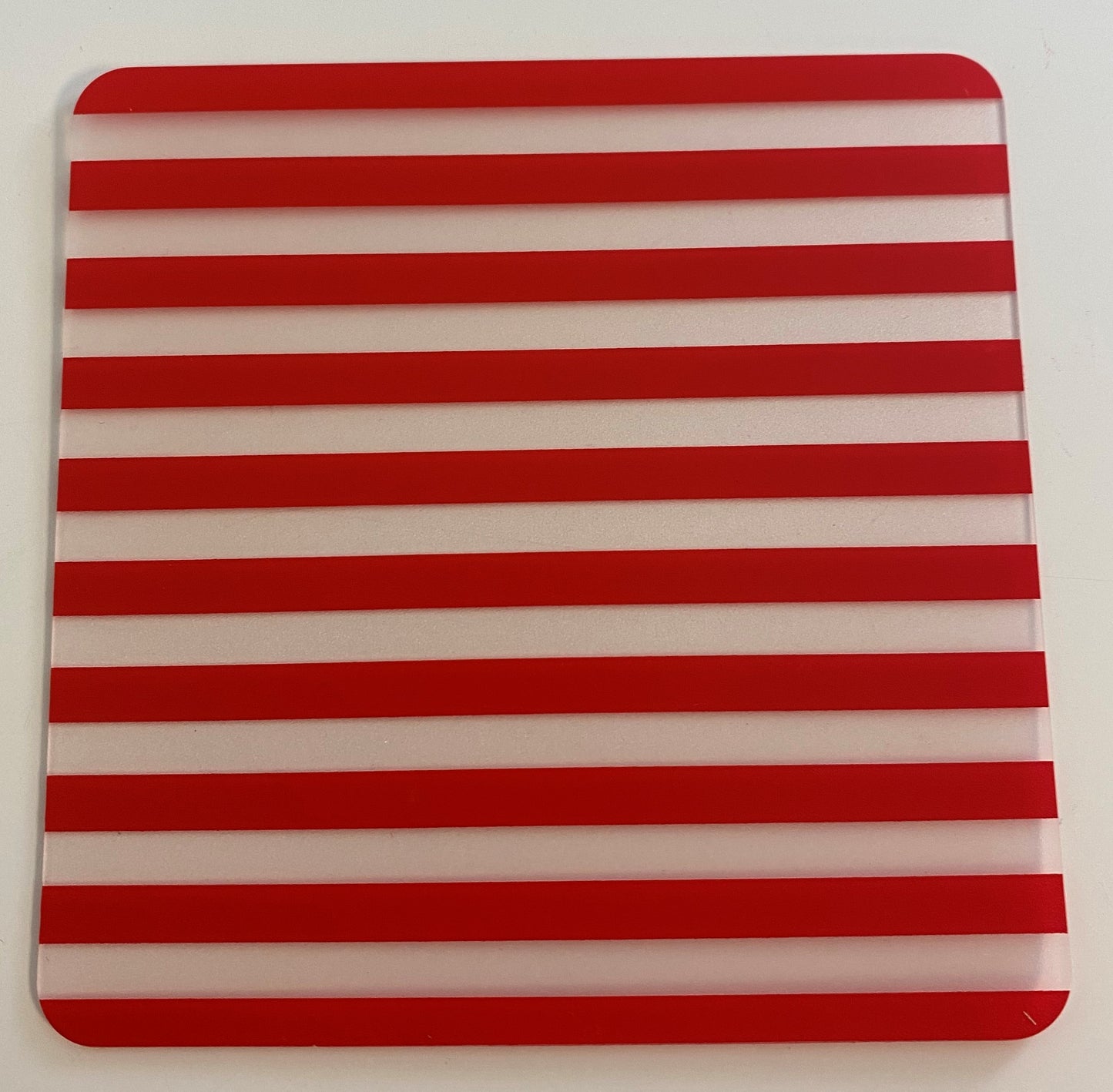 6er Set Untersetzer, Kunststoff 11 x 11 x 0,1 cm, rot-transparent gestreift