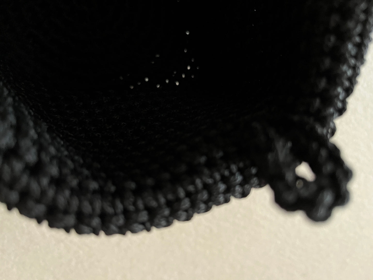 Häkelkörbchen schwarz, D 11 cm, H 13 cm