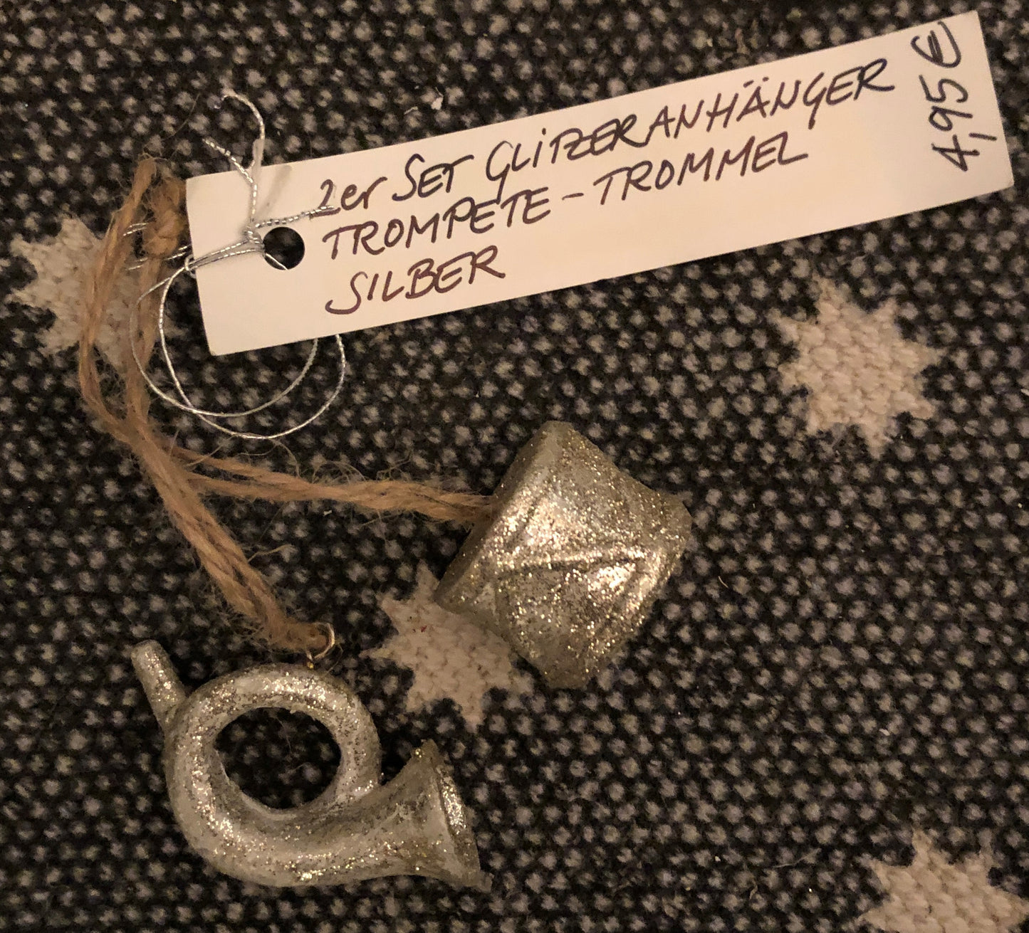 Polyresin-Anhänger Trommel antik silber, D 4,5 cm, H 3,5 cm