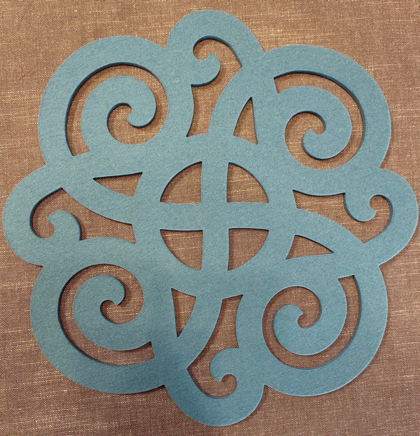 Wollfilz-Unterlage Celtic D32 cm 64 Pastellturkis