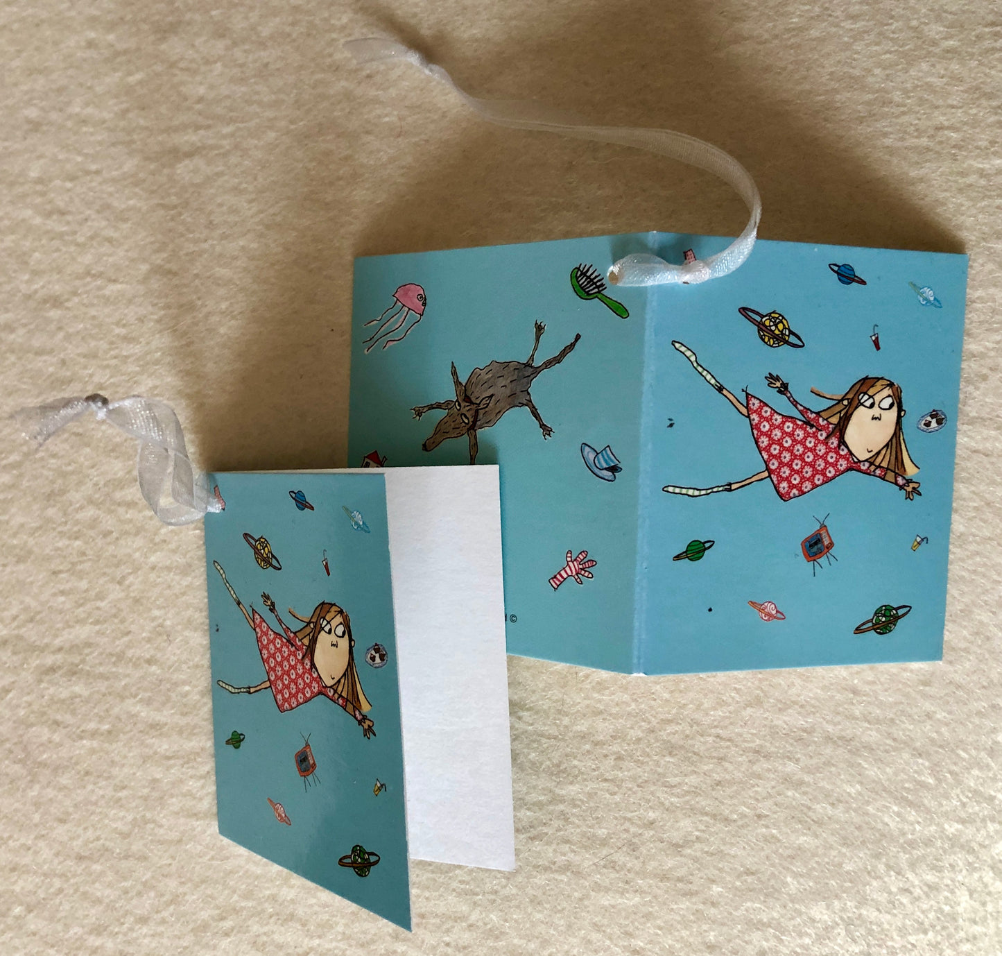 CLARICE BEAN Geschenkanhänger-Doppelkärtchen, blau
