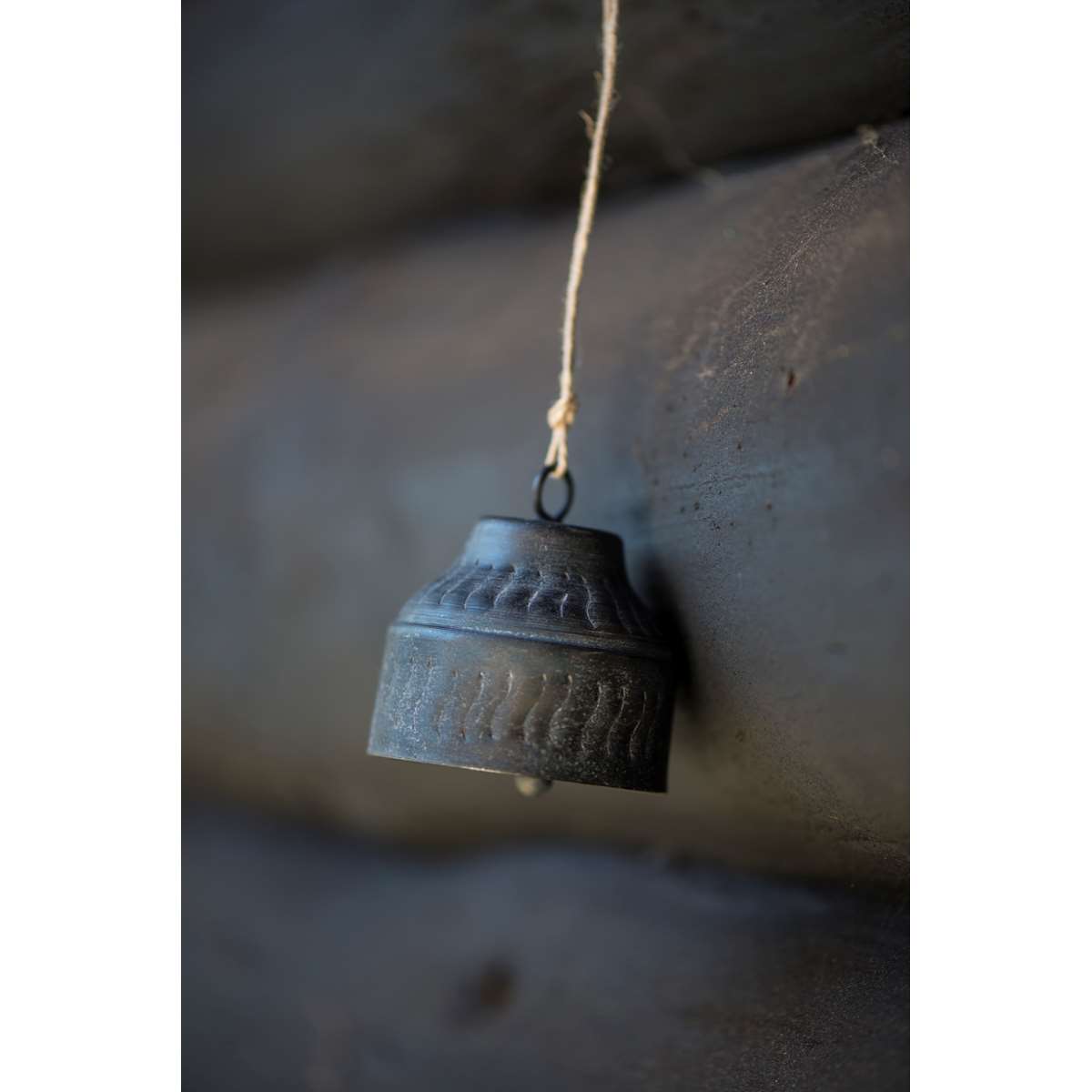 Metall-Anhänger Glocke schwarz, D 6 cm, H 6 cm
