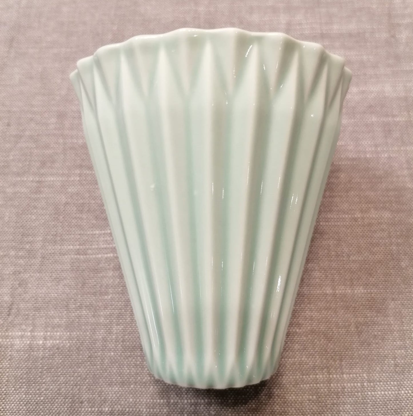Relief Becher mint, D 8,5 cm, H 9 cm - Design world trade