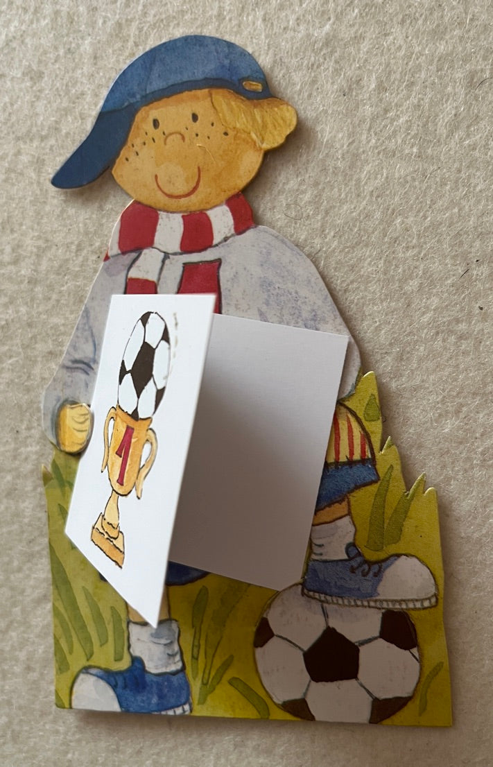 Fussball Geschenkaufkleber mit Mini-Doppelkarte - Pokal