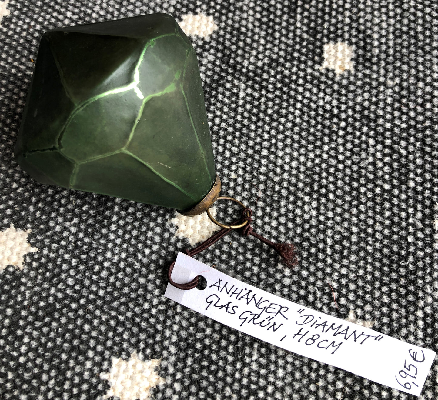 Glas-Kugel "Diamant" tannengrün, D 6 cm, H 8 cm