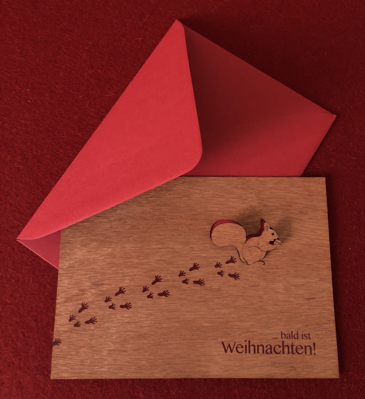 Forest Doppelkarte aus Holz, gestanzt - Bald ist Weihnachten Eichhörnchen