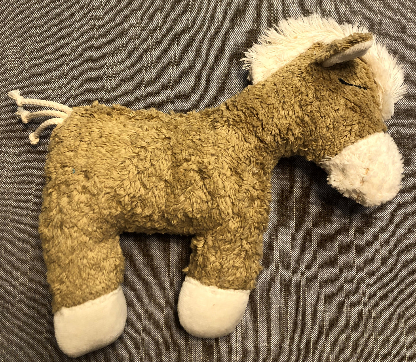 Pferd Rassel hellbraun 100 % Organic, Bio-Baumwolle, 30 Grad waschbar