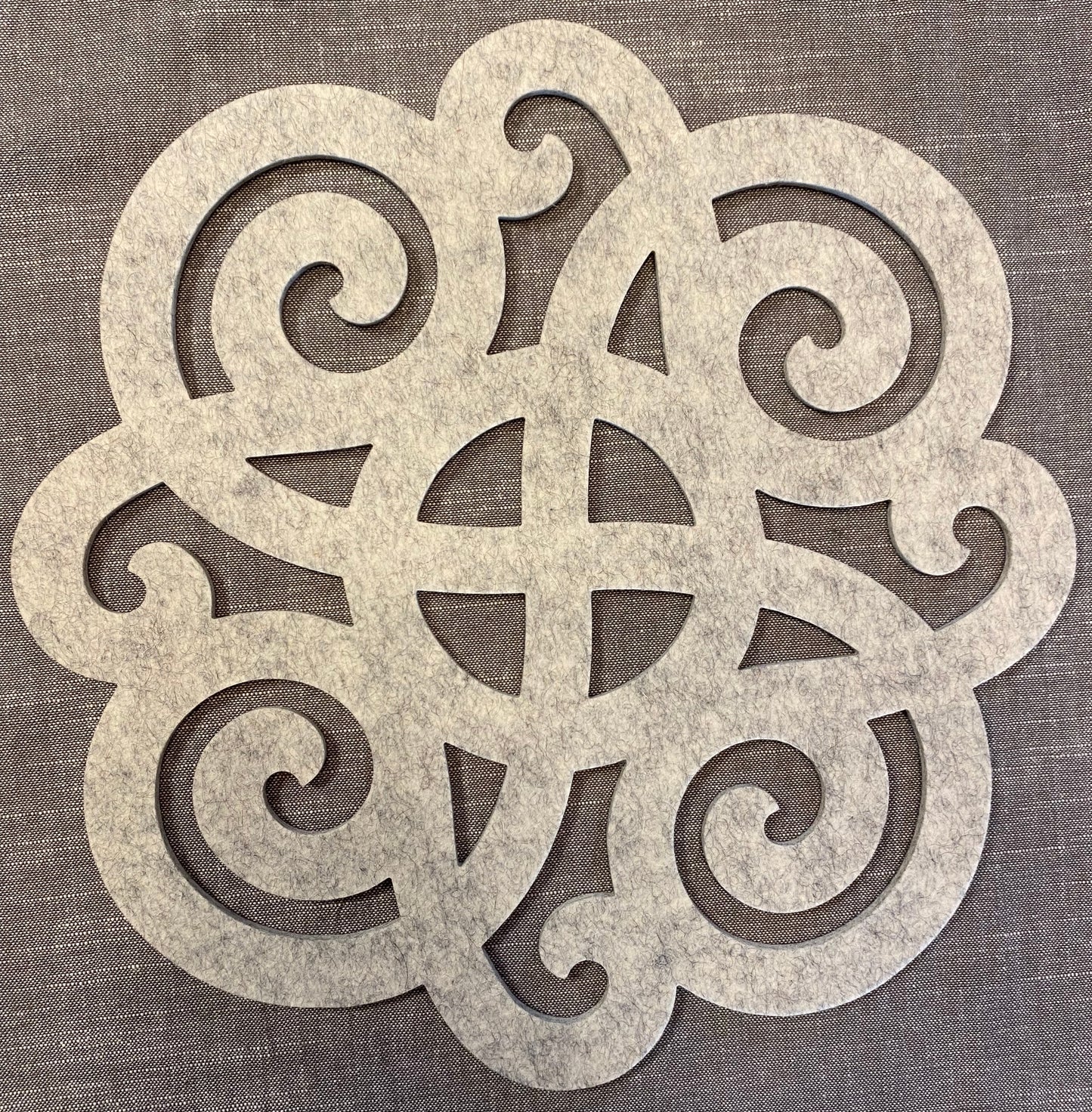 Wollfilz-Unterlage Celtic D32 cm 06 Marmor