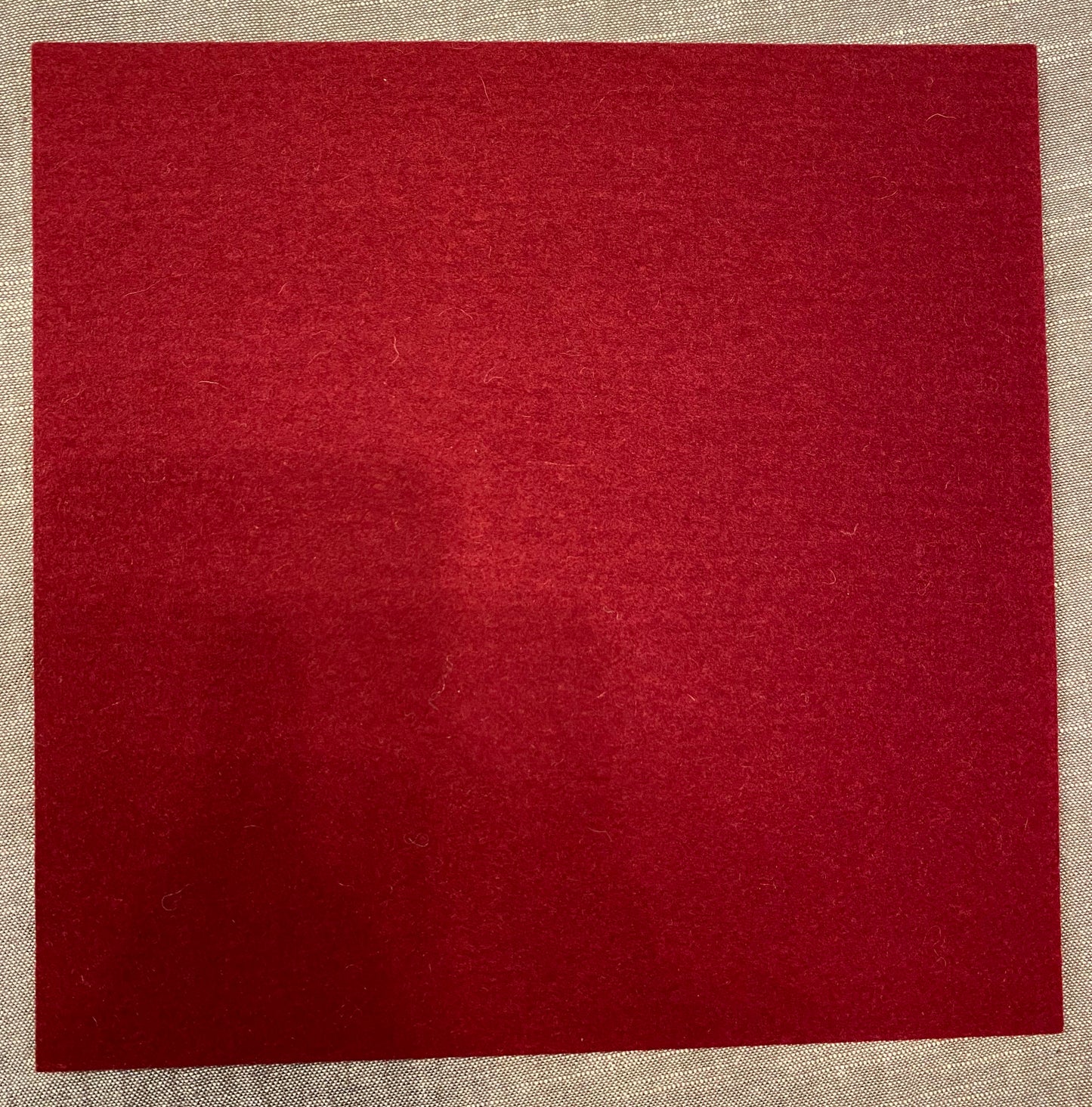 Hey-Sign Wollfilz-Unterlage 25 x 25 cm 21 Bordeaux