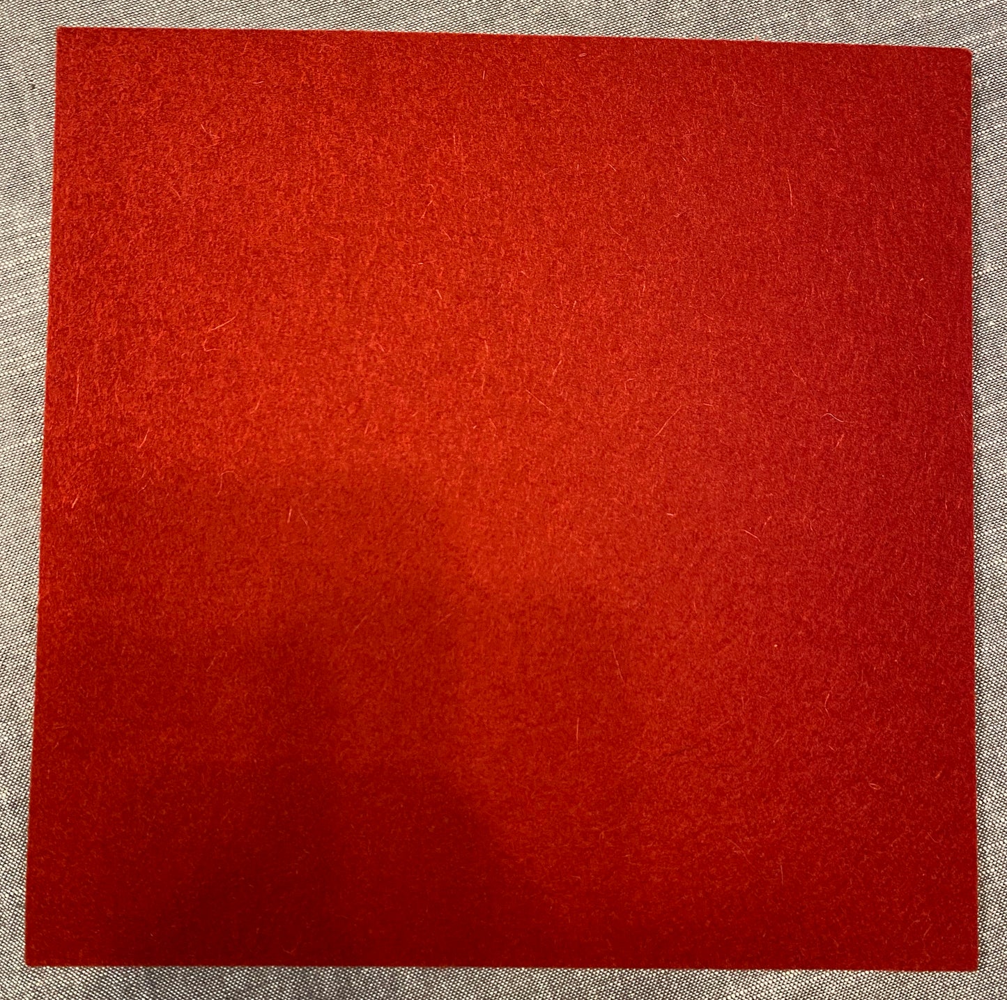 Hey-Sign Wollfilz-Unterlage 25 x 25 cm 55 Mohnrot