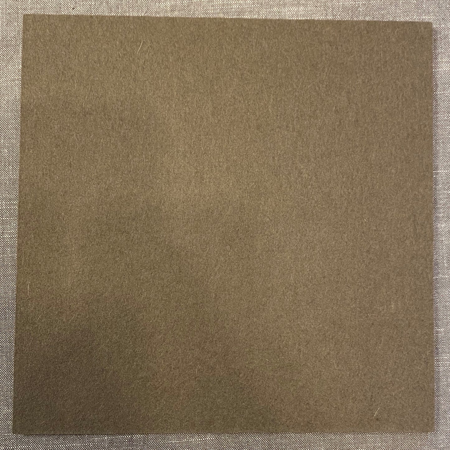 Hey-Sign Wollfilz-Unterlage 25 x 25 cm 35 Taupe