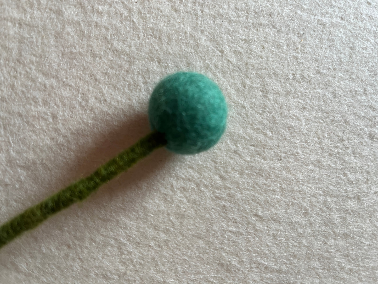 Wollfilz-Kugelblume Laguna, D 2 cm, L 32 cm