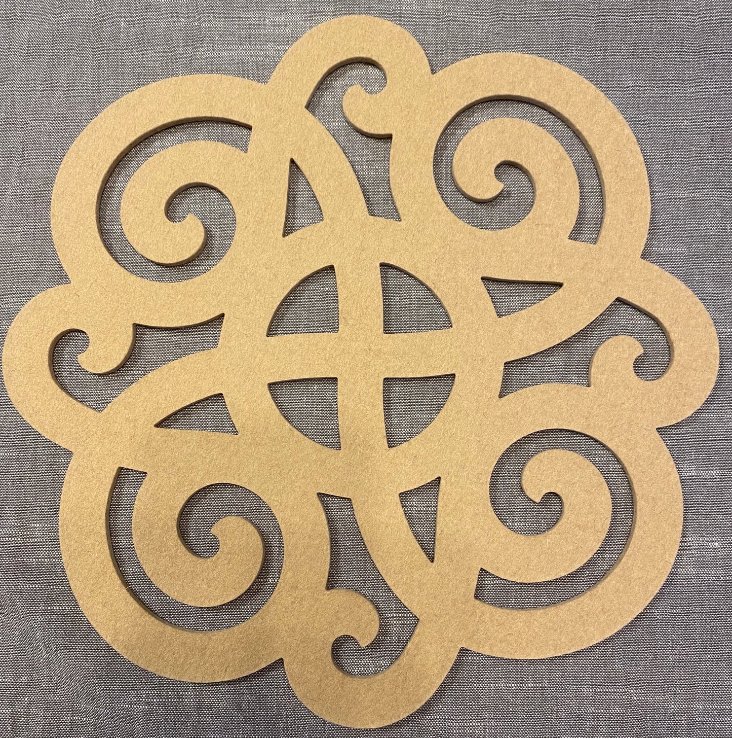 Wollfilz-Unterlage Celtic D32 cm 38 Karamell