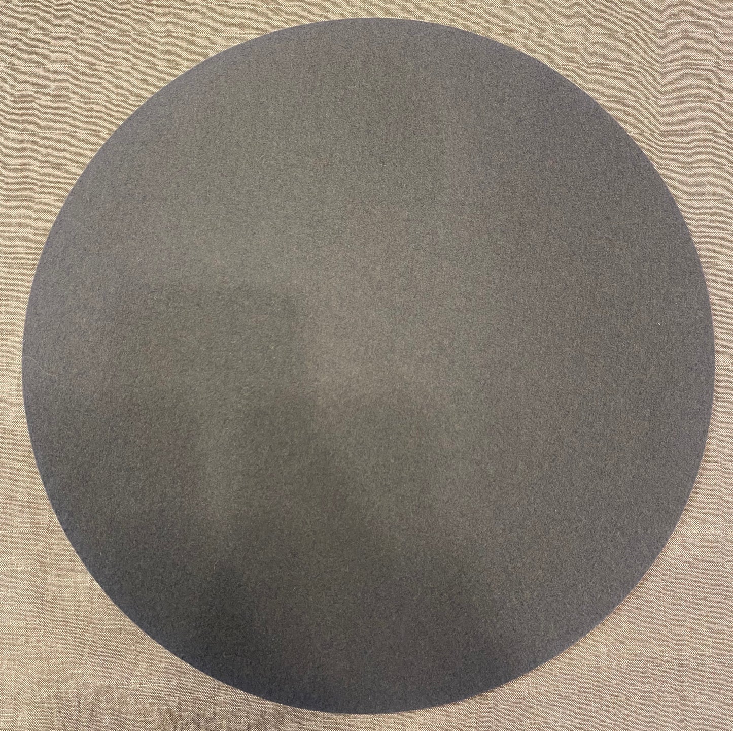 Wollfilz-Unterlage rund D 40cm 17 Taubengrau