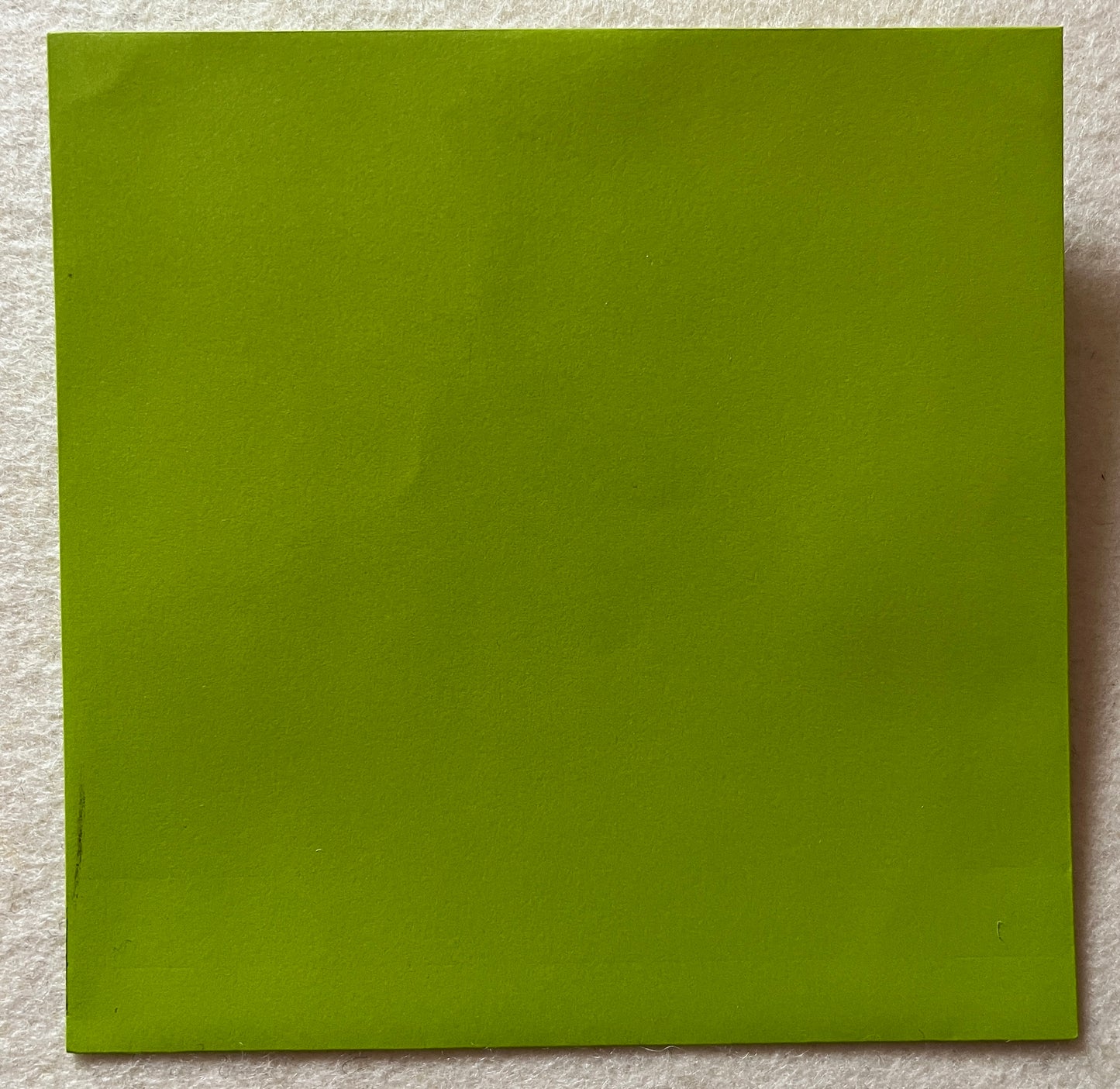 Briefumschlag quadr. apfelgrün, 14,5 x 14,5 cm