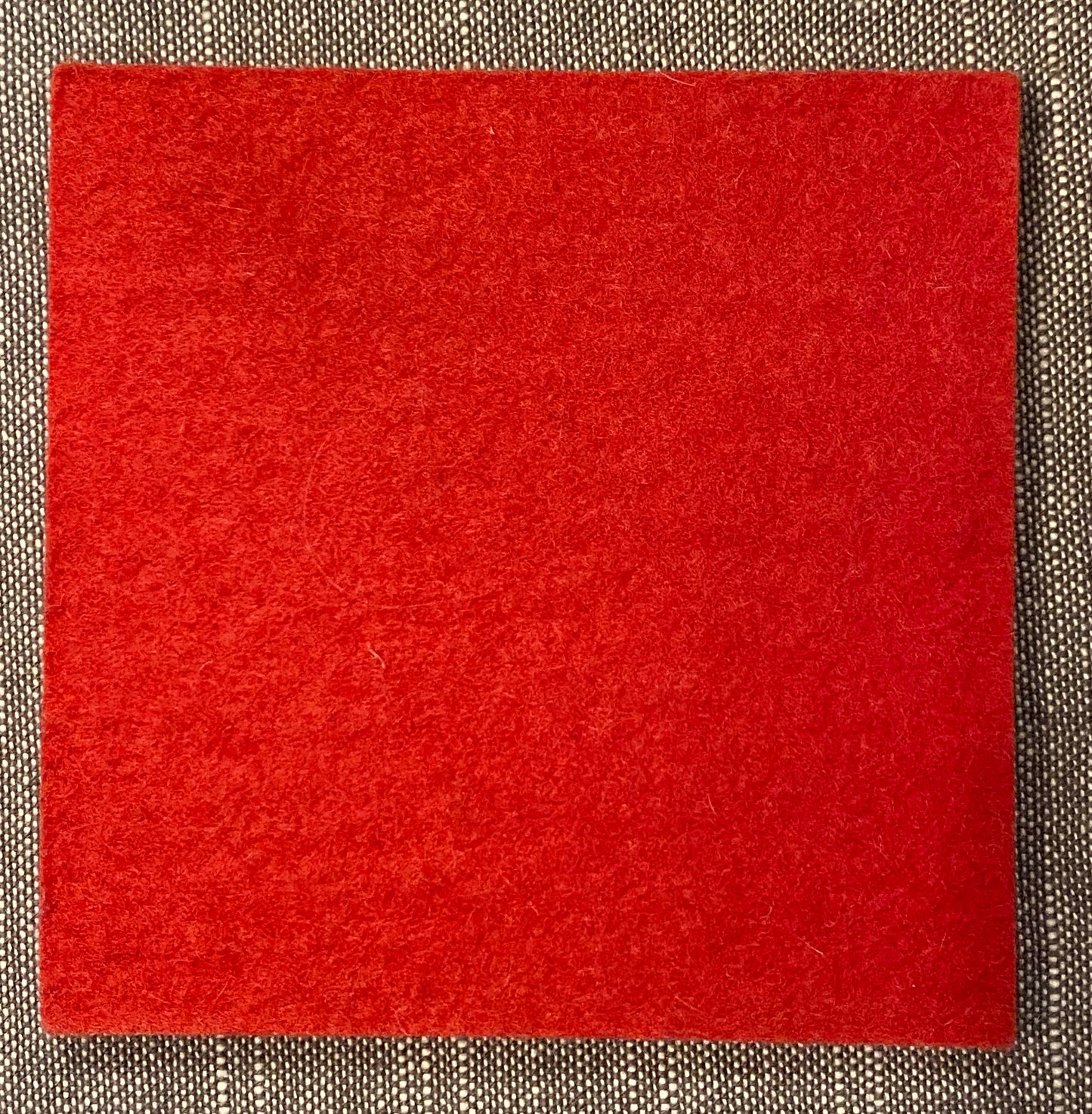 Wollfilz-Untersetzer quadratisch 9 x 9 x 0,5 cm, 55 = mohnrot