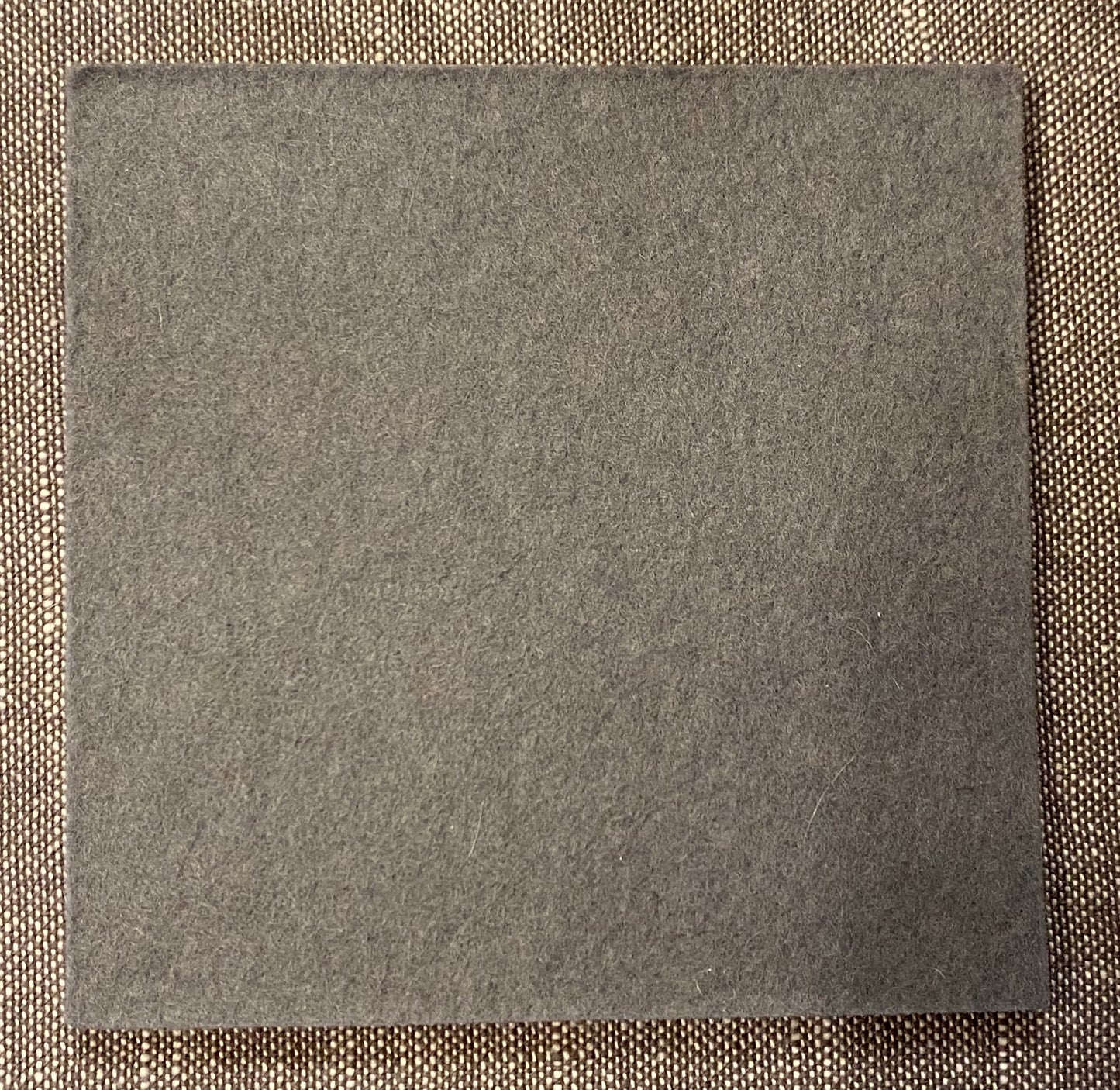 Hey-Sign Wollfilz-Untersetzer 9 x 9 cm, Farbe 16 Hellgrau