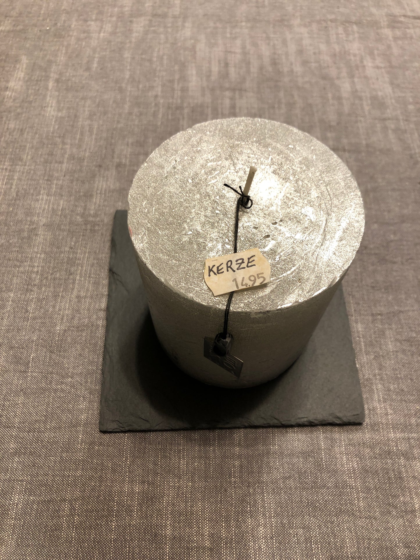 Zylinder-Kerze D 10 cm, H 11 cm, silber, brennt 70 Std., aus Paraffin