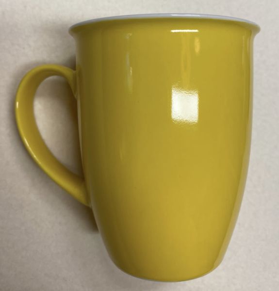 Farbenfroh Porzellan-Henkelbecher außen gelb, innen weiß