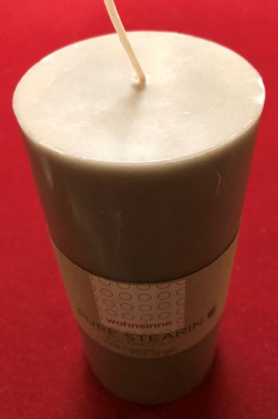 Zylinder-Kerze D 7 cm, H 15 cm, leinen, brennt 50 Std., aus Stearin