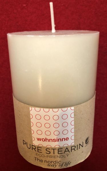 Zylinder-Kerze D 7 cm, H 10 cm, sand, brennt 37 cm, aus Stearin