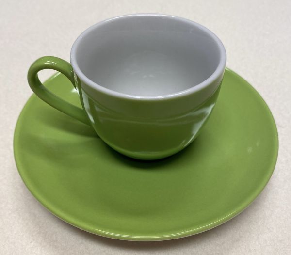 Farbenfroh Porzellan-Espressotasse apfelgrün mit Unterteller