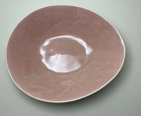 Keramik-Schale oval, rosa, B 20 cm, T 16,5 cm, H 6 cm