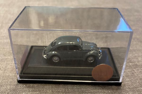 Mini-Pinnwand VW-Käfer grau